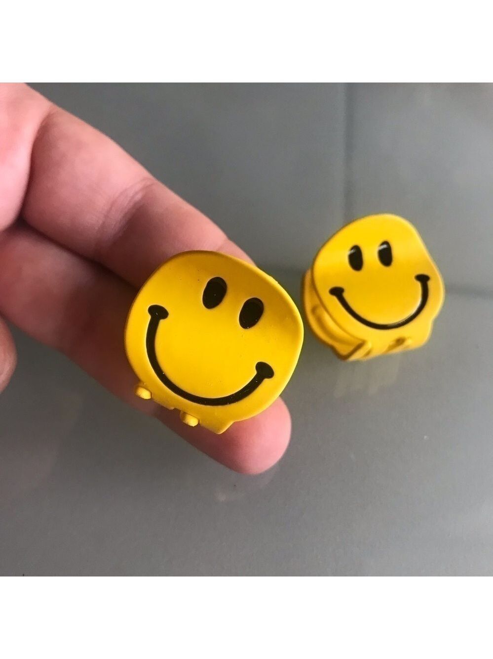 NEW Bundle 2 Smiley Happy Face Hair Claws